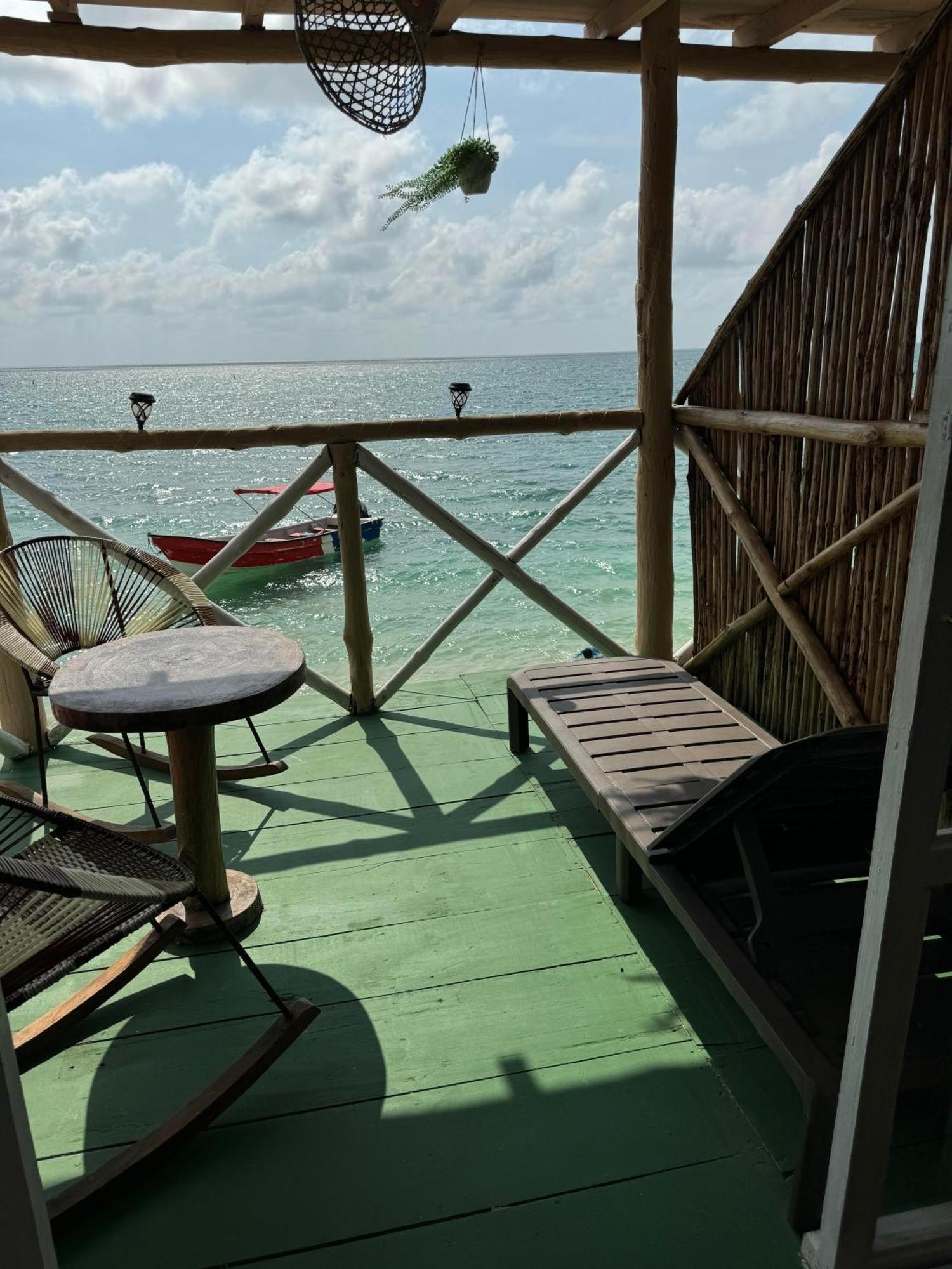 Tequila Sunbeach Baru Eco-Hotel Pendales Buitenkant foto